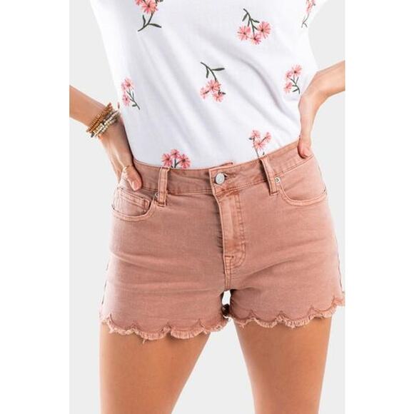 New Francescas Harper Heritage Blush Pink Scallop Edge Jean Shorts 25 Stretch - Picture 12 of 12